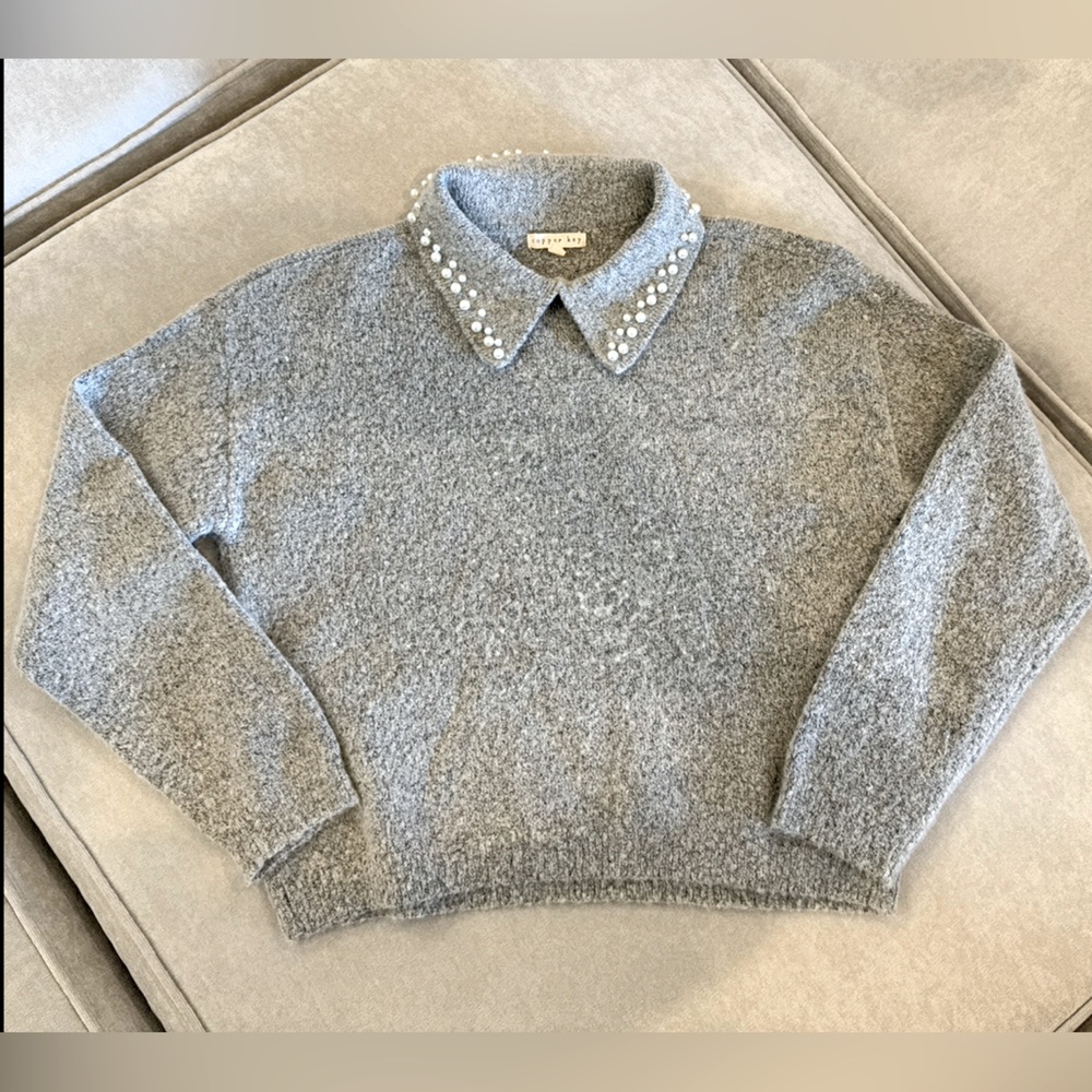 Girls Copper Key Pearl Collar Sweater